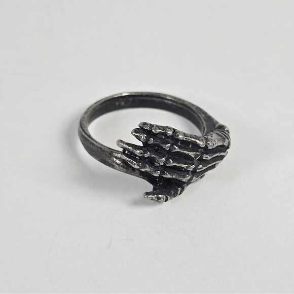 England 2000 Skeleton Hand Bones Gothic Biker Grunge Detailed Ring Sz 12 - Picture 3 of 7